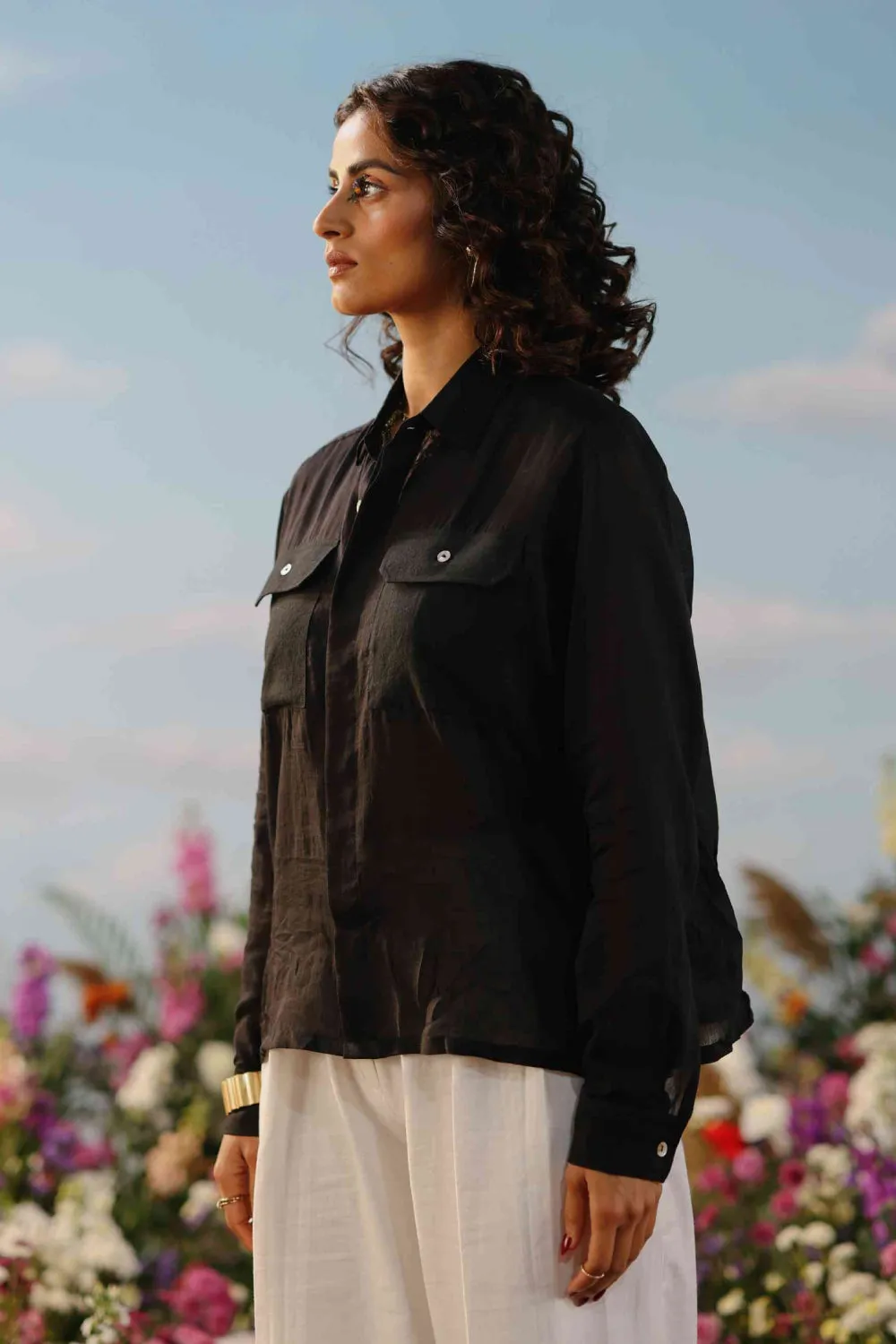 Iris - black boxy fit shirt