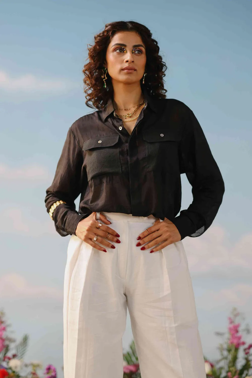 Iris - black boxy fit shirt