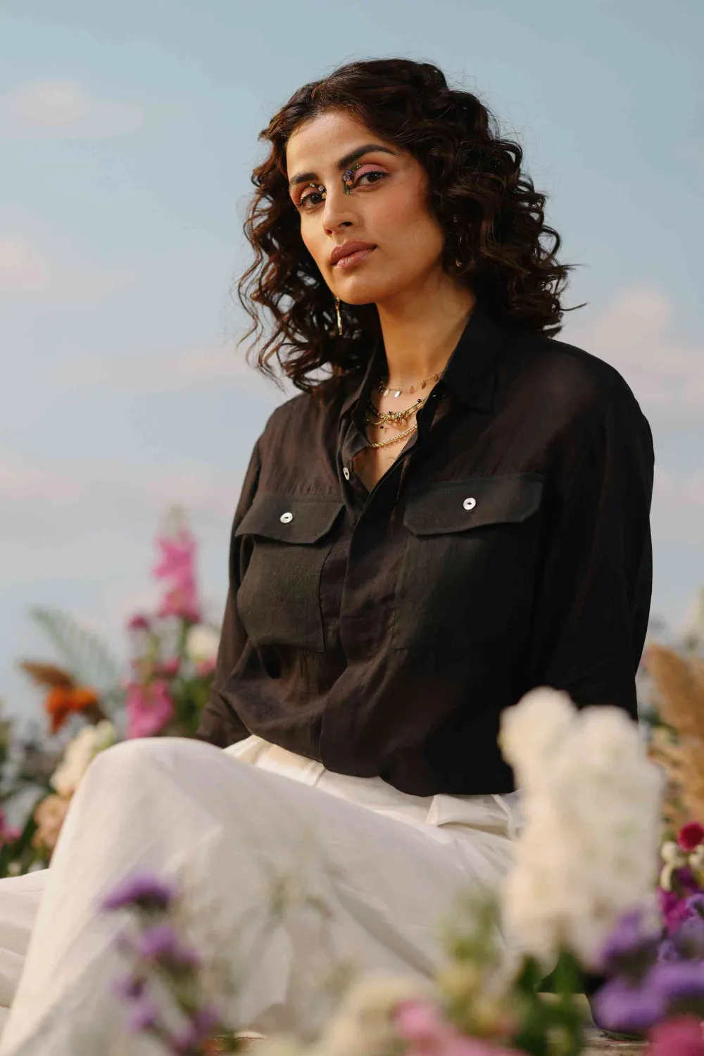 Iris - black boxy fit shirt